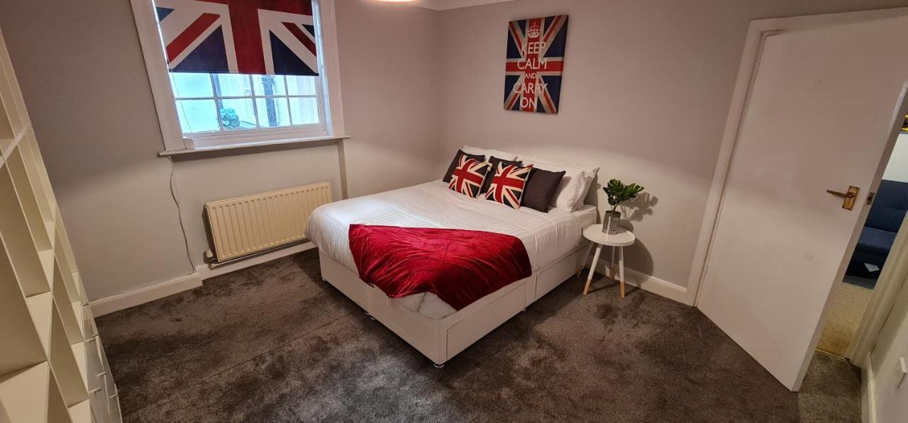 Diamond Harbour - Whole Huge Apartment - Wifi - Beach - Ramsgate Town المظهر الخارجي الصورة